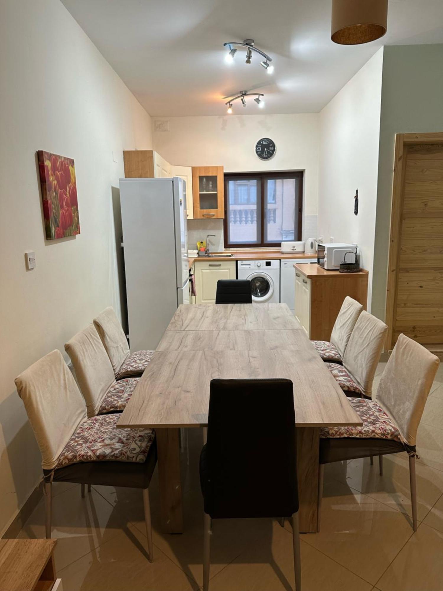 Ewa Apt - 3-Bedrooms Apt Near Sliema - St Julians Seafront Gzira Bagian luar foto